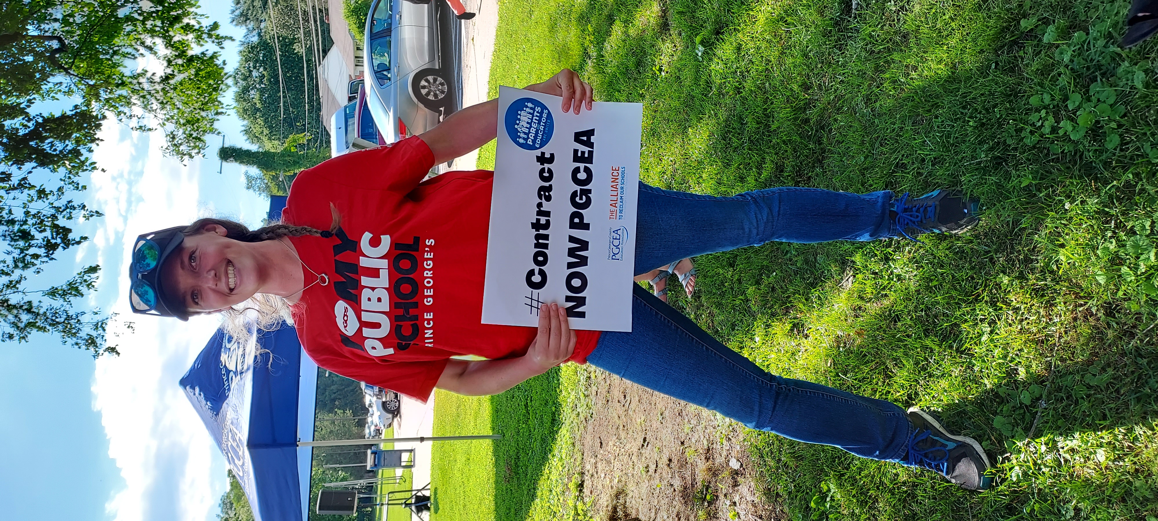 No enseno Matematics, Ciencias o ingles. Enseno ninos.